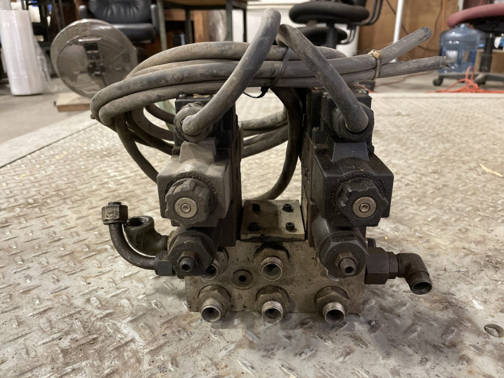NACHI OG-G01-P1-E20 Hydraulic Directional Modular Valve Manifold