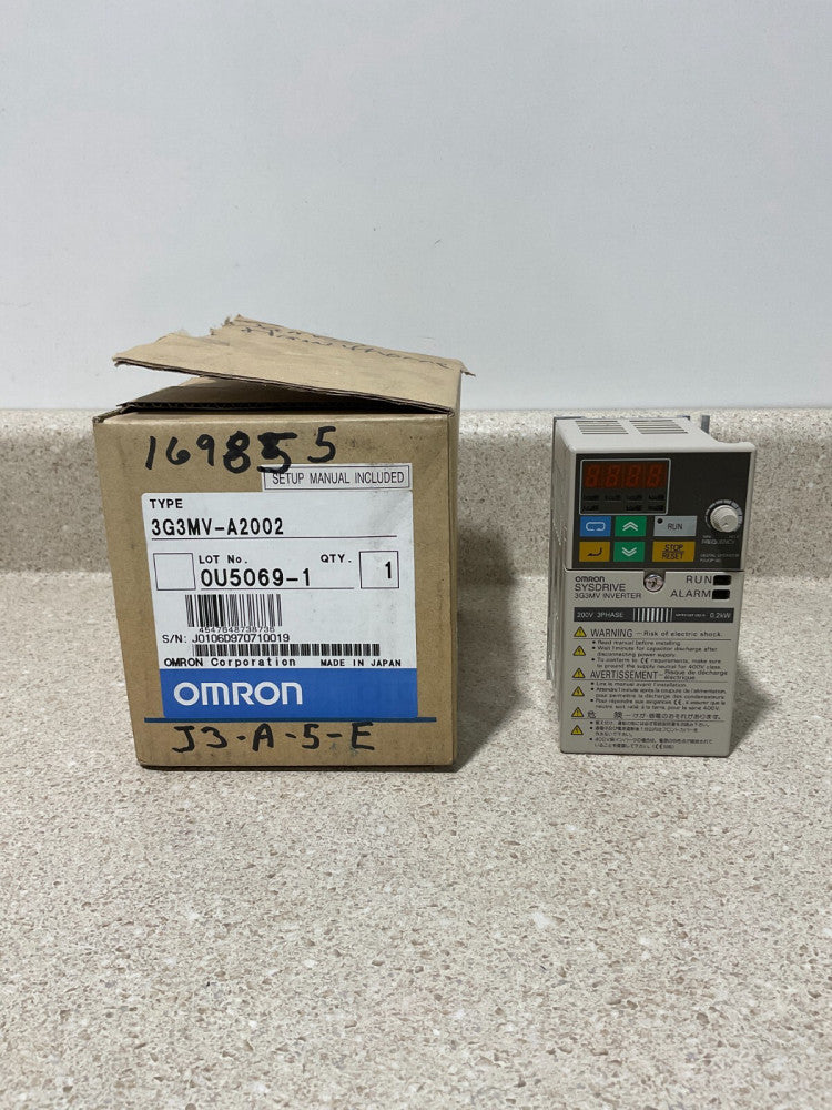 Omron 3G3MV-A2002 NEW