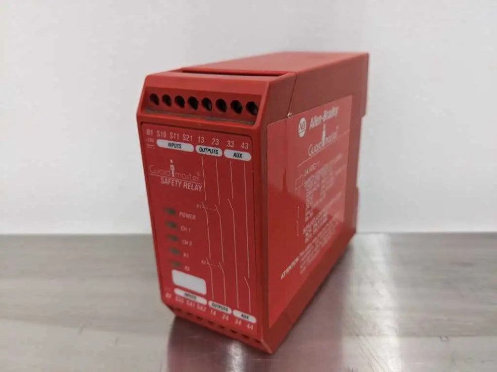Allen-Bradley 440R-ZBL220Z24 Guardmaster Safety Relay Ser A