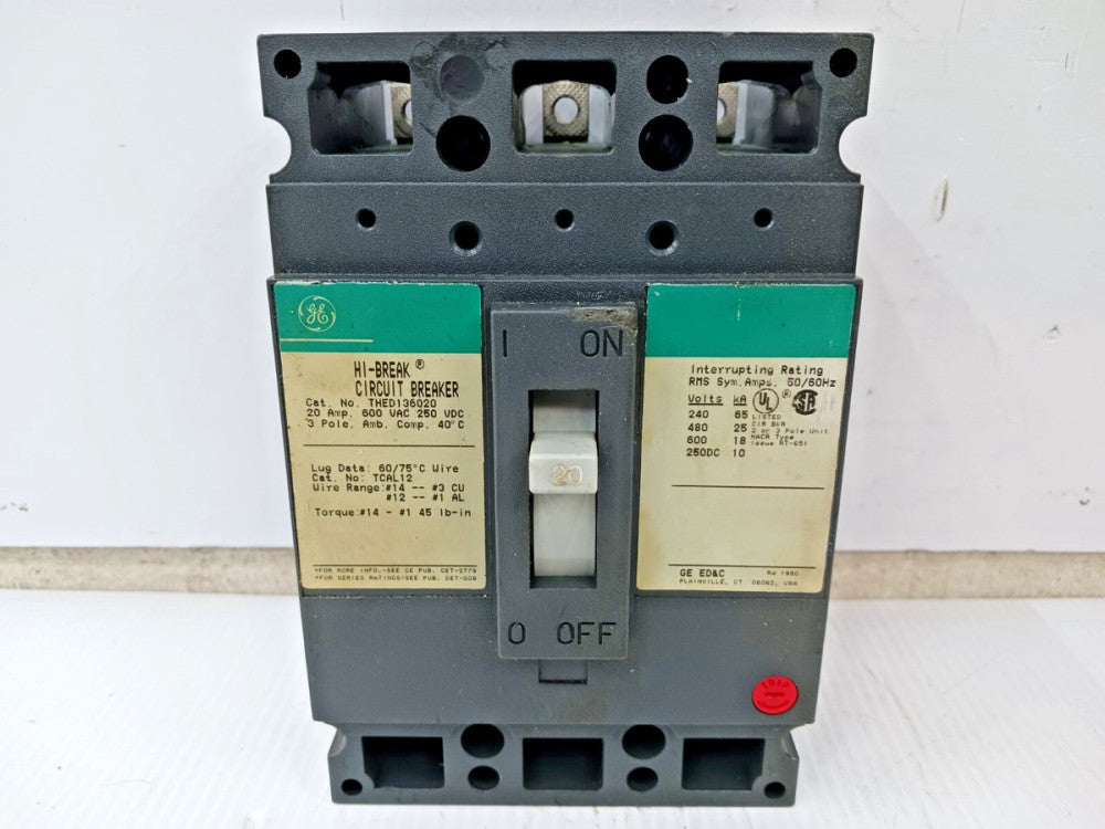 GE 20 AMP CIRCUIT BREAKER 3 POLE 600 VAC / 250 VDC THED136020