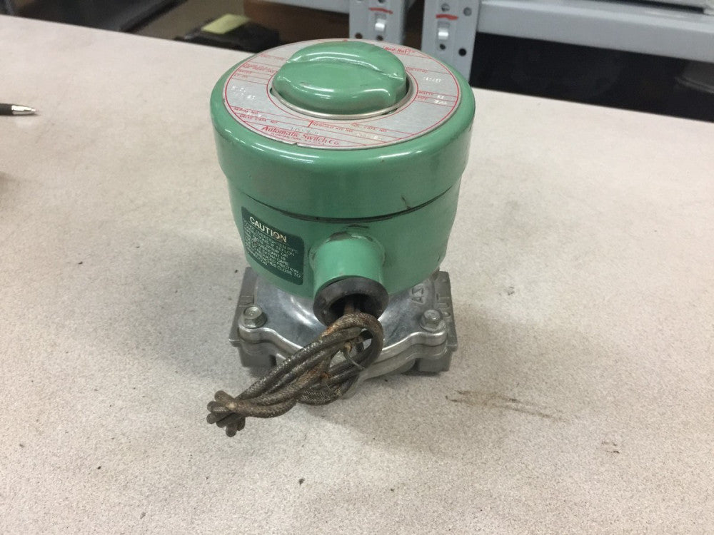 NEW NO BOX ASCO 3/4NPT 120VAC 20PSI VALVE 8042C36