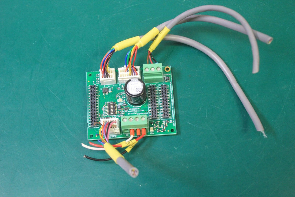 ADVANCED MOTION CONTROLS PCB MOUNT SERVO DRIVE MC1XDZ02B MC1XDZC02