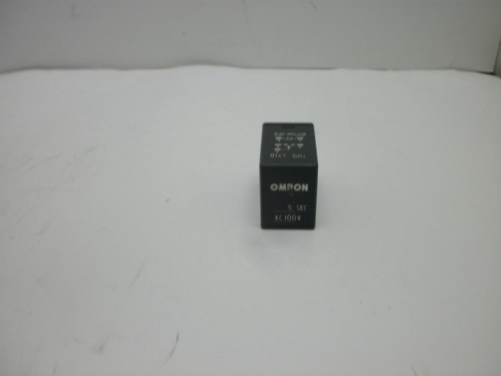 OMRON TYPE LYID RELAY AC100V 5 SECOND 5-BLADE