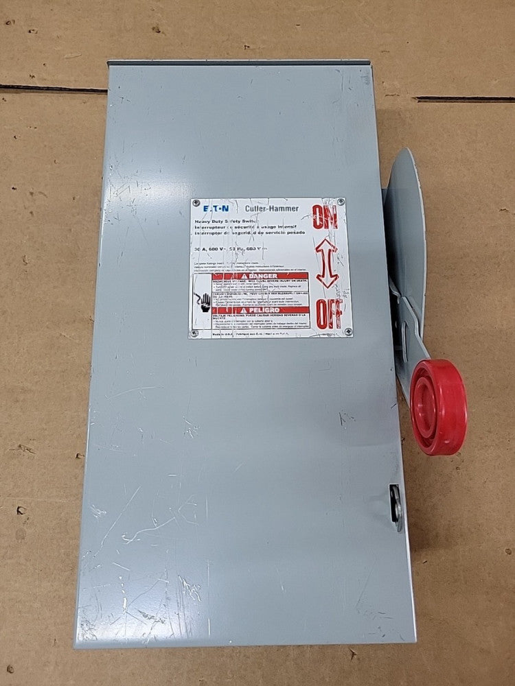 New Old Stock! Eaton DH261NRK 30A 1P 600V 3R Outdoor Safety Disconnect 