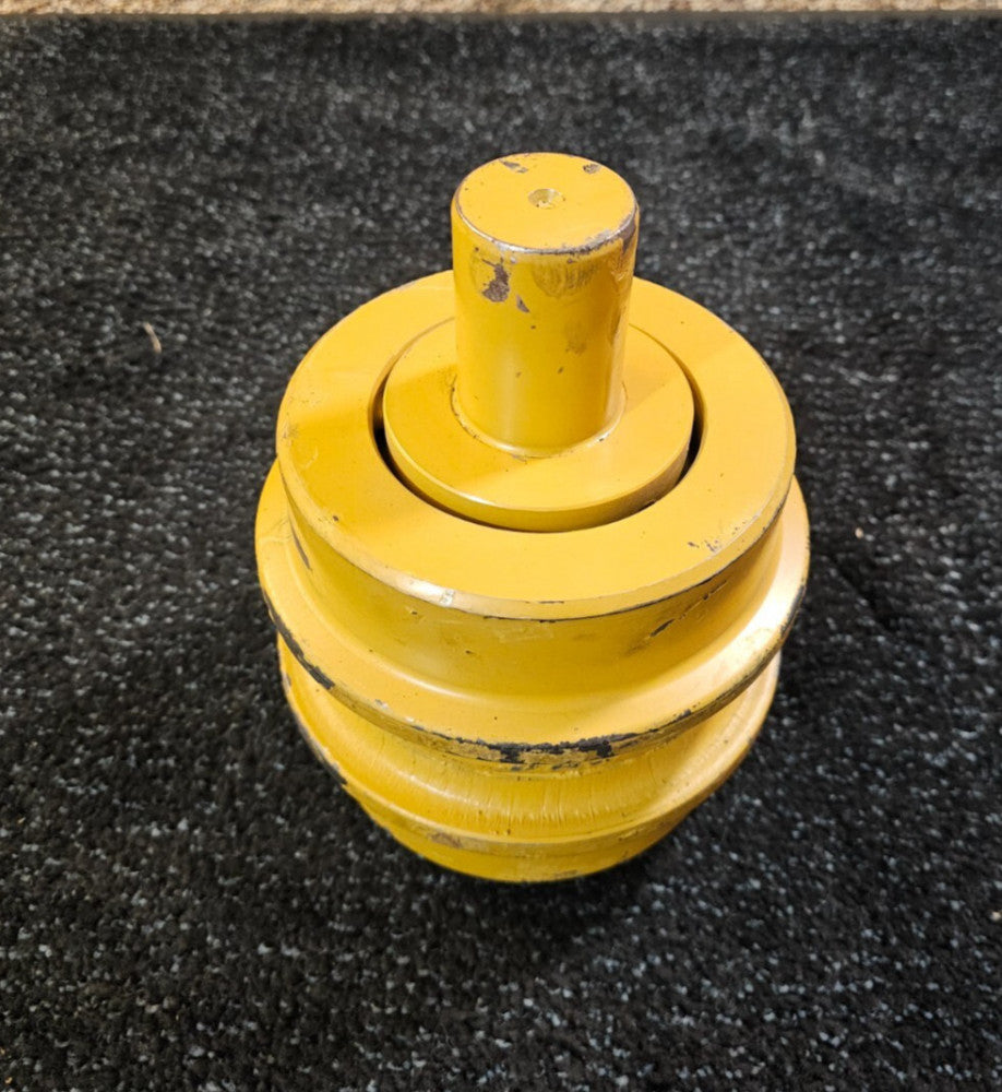 ITR CA349 Top Carrier Roller Assembly Fits Case / New Holland 86987739 550, 650K