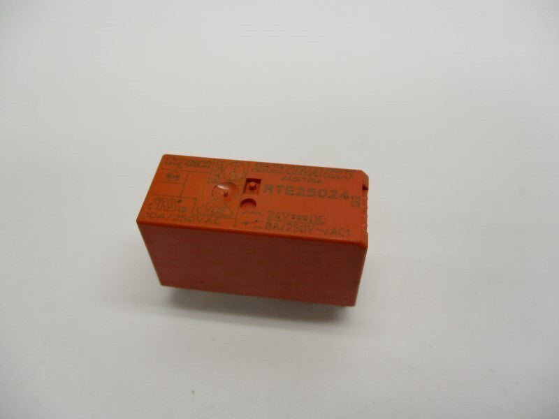 TYCO RTE25024 24VDC UNMP