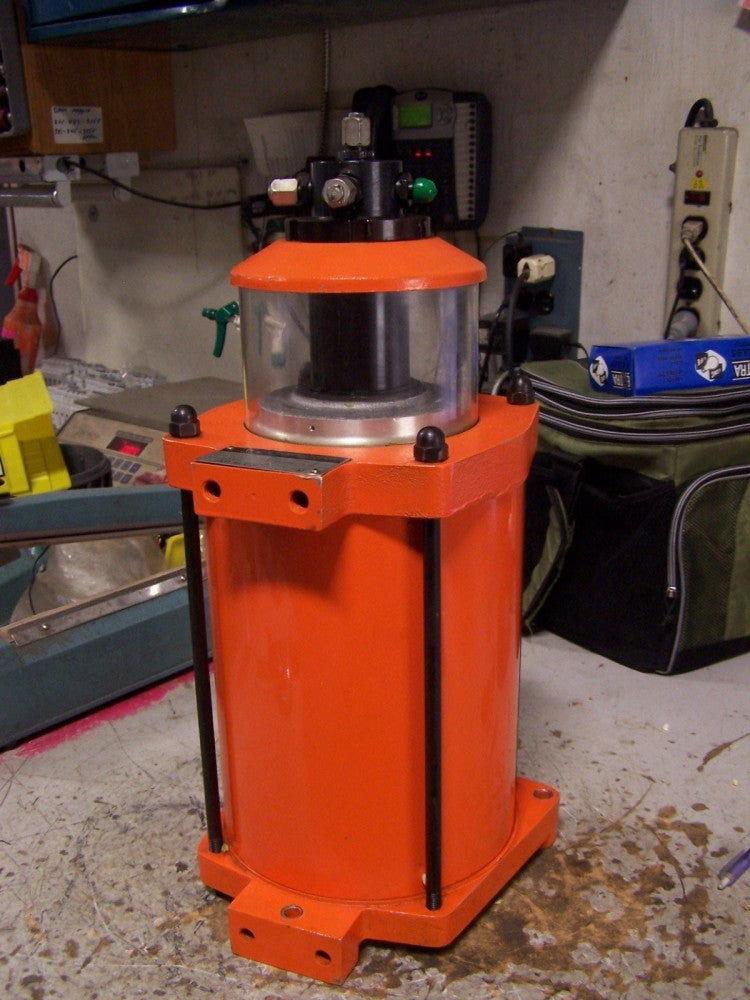 CARR LANE ROEMHELD CLR-200-AI PNEUMATIC HYDRAULIC MILL 25:1 RATIO 2250 PSI 