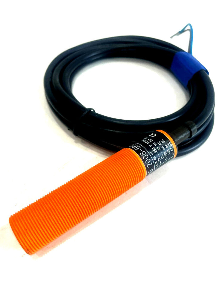 NEW IFM EFECTOR IG0092 IG-2008-BBOA PROXIMITY SENSOR IG0092 IG2008BBOA