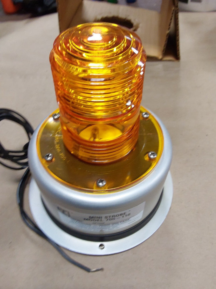 Tomar Strobe Beacon Light Amber Model 700-110....B14