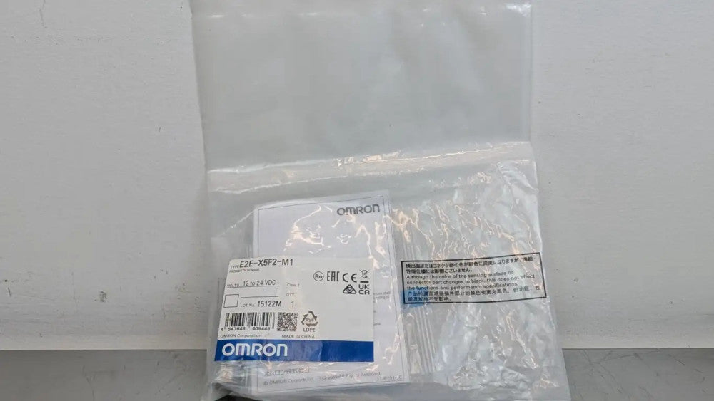 Omron E2E-X5F2-M1 Proximity Sensor 5mm 12-24VDC M18