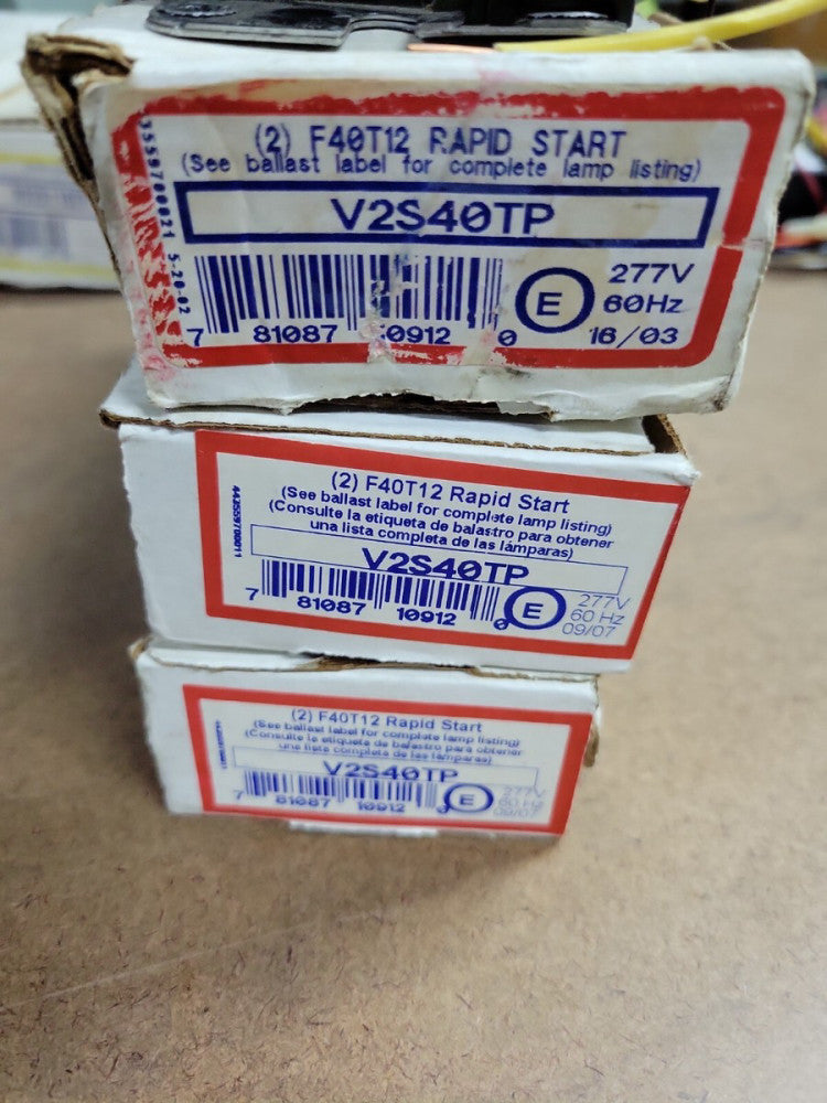 lot ok 3 Brand NEW ADVANCE Ballasts  v2s40tp