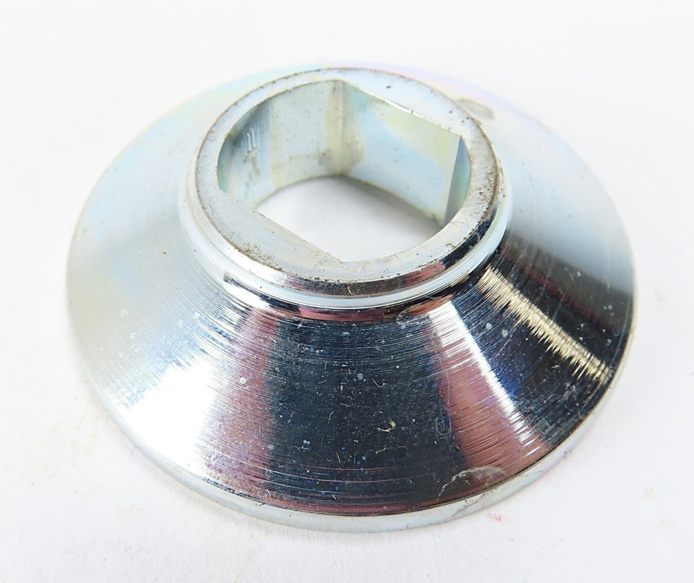 Milwaukee 49-05-0030 Flange 49050030 (NOS)  Read Desc NEW NO BOX