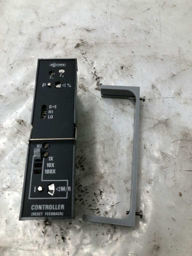 Moore 15431-31 Reset Feedback Controller/PLC Module