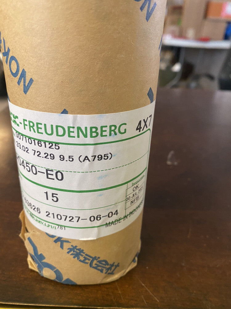NEW FREUDENBERG original oil seal :UP0450-E0  (1 PER LOT)