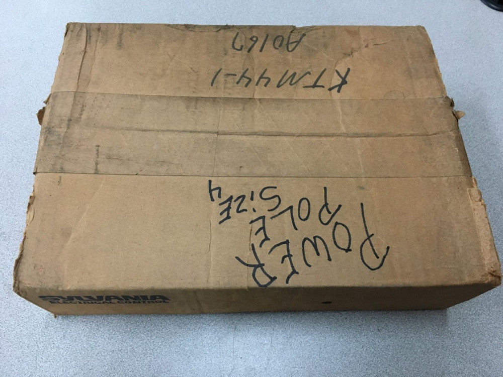 NEW IN BOX SYLVANIA Auxiliary Contact CLARK KTM44-1