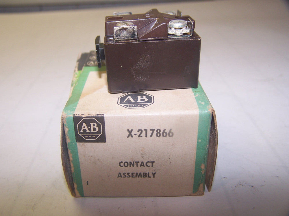 NEW ALLEN BRADLEY CONTACT ASSEMBLY X-217866