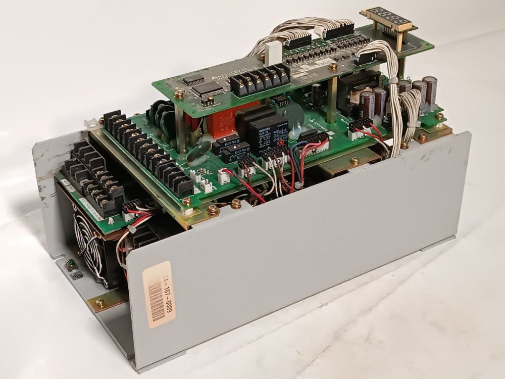Mitsubishi FR-S220-1.5K-01 Inverter 1.5kW, 283-325DC Input 8A 200-230VAC Output