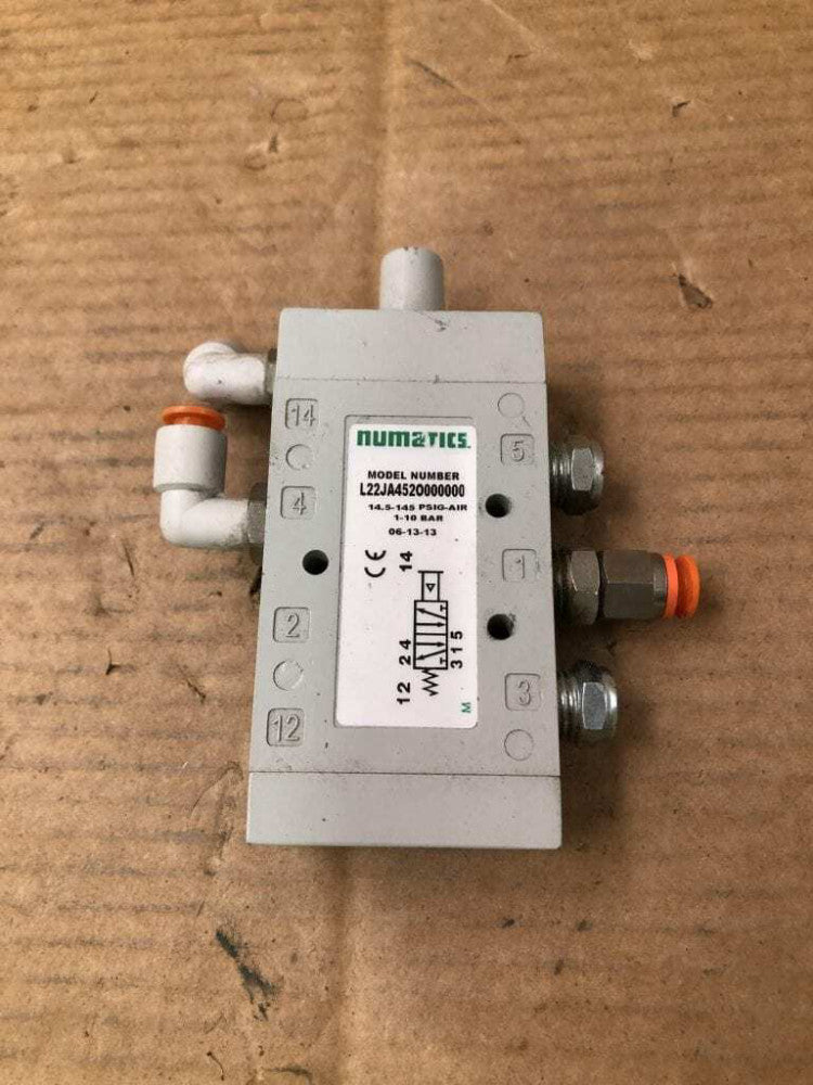 Numatics L22JA452O000000 4-Way Air Pilot Valve 14.5-145PSIG