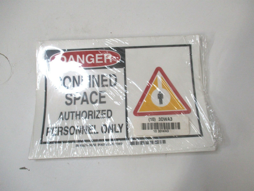 Brady (83839) 7 x 10In Confined Space Authorized Personnel Only Sign - Lot of 10