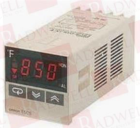 OMRON E5CS-R1KJX-F / E5CSR1KJXF (NEW IN BOX)