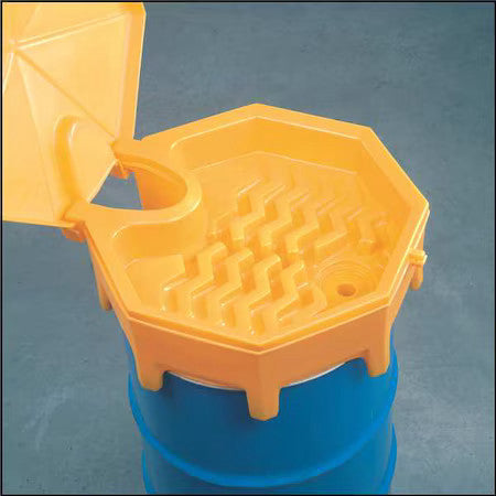 Ultratech 499 Drum Funnel With Lid, 26.5 In, With Spout