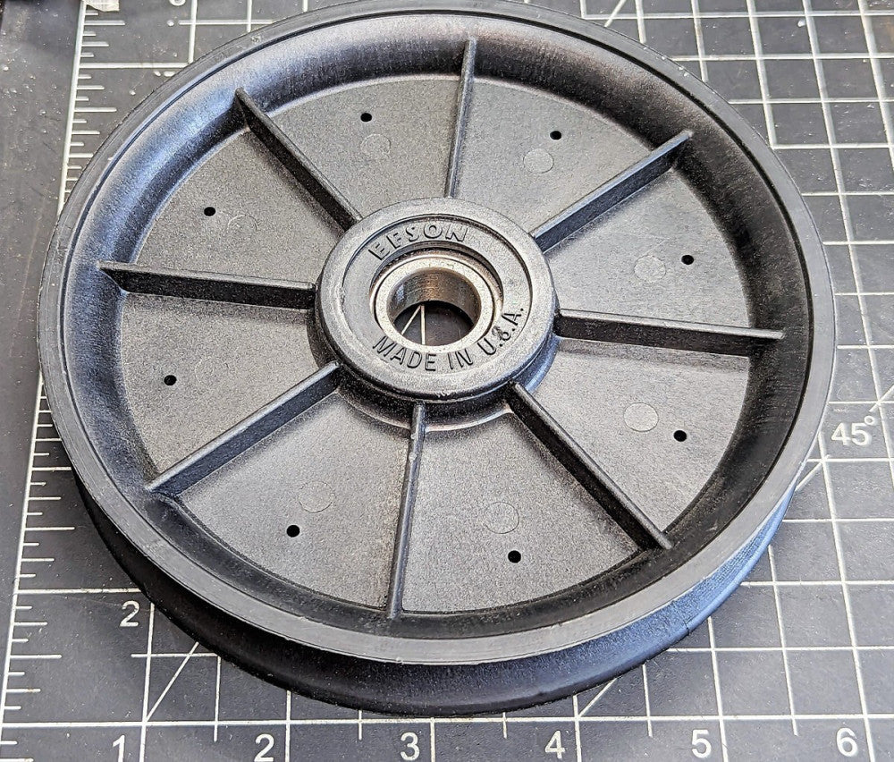 5.8” O.D.  X 11/16” I.D. Bearing Fenner Nylon Sheeve Idler  0486923734 XT [B4B2]