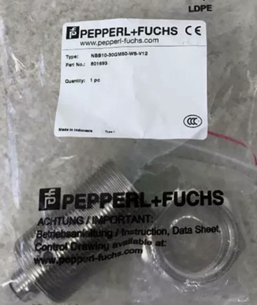 NEW Pepperl+Fuchs NBB10-30GM50-WS-V12 801693 Inductiver Sensor
