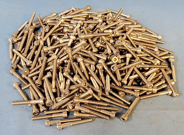 SOCKET HEAD CAP SCREW M4-0.7 X 30MM STAINLESS STEEL (LOT OF 350)