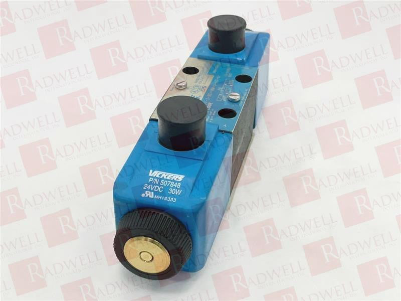 EATON CORPORATION DG4V-3-8C-VM-U-H7-61 / DG4V38CVMUH761 (BRAND NEW)