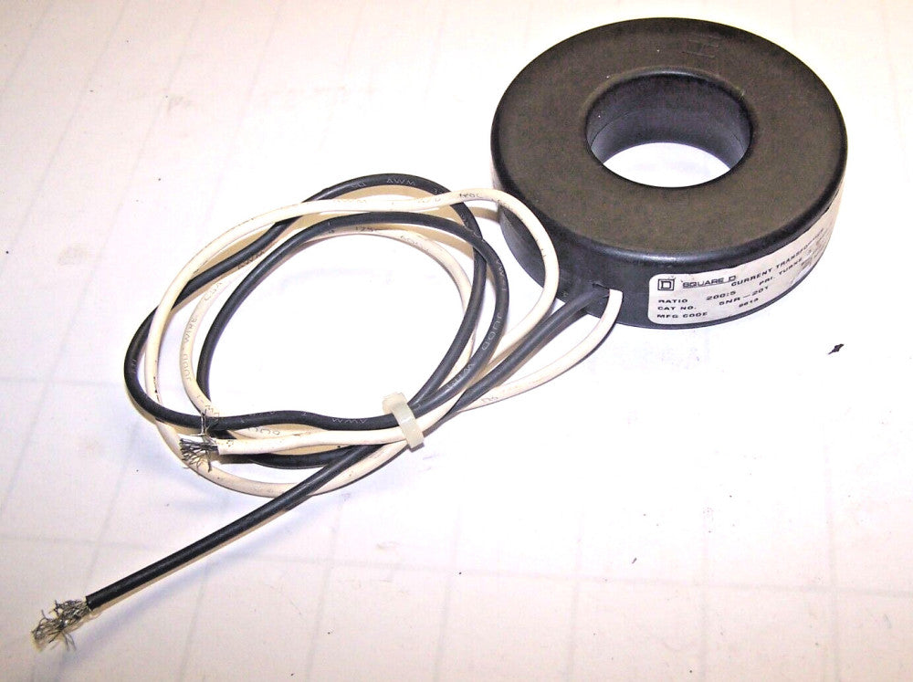 Square D 200:5 Current Transformer 10 KV 600 Volt  5NR-201