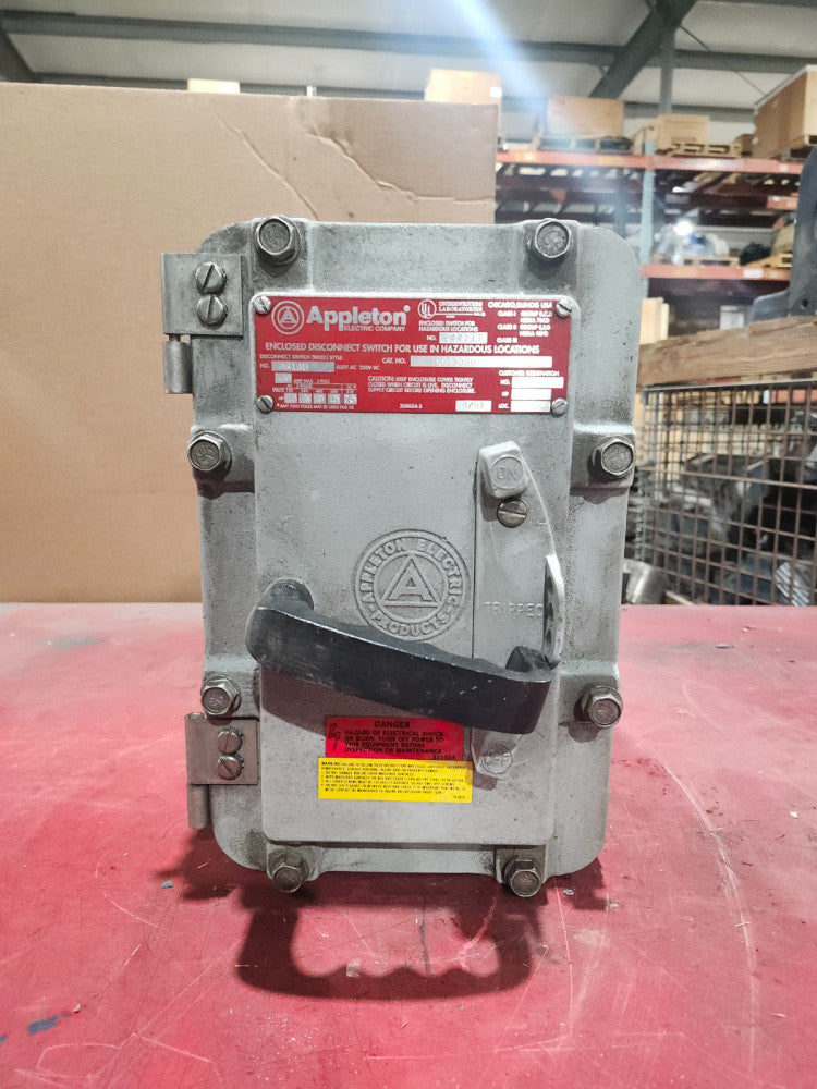 NEW APPLETON ENCLOSED DISCONNECT SWITCH EDS3036 W/ DS16U
