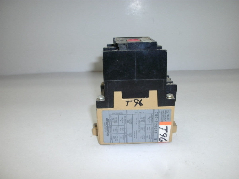 ALLEN BRADLEY 700-P200A4 AC RELAY HEAVY DUTY TYPE P DIRECT DRIVE 12 POLE TOTAL