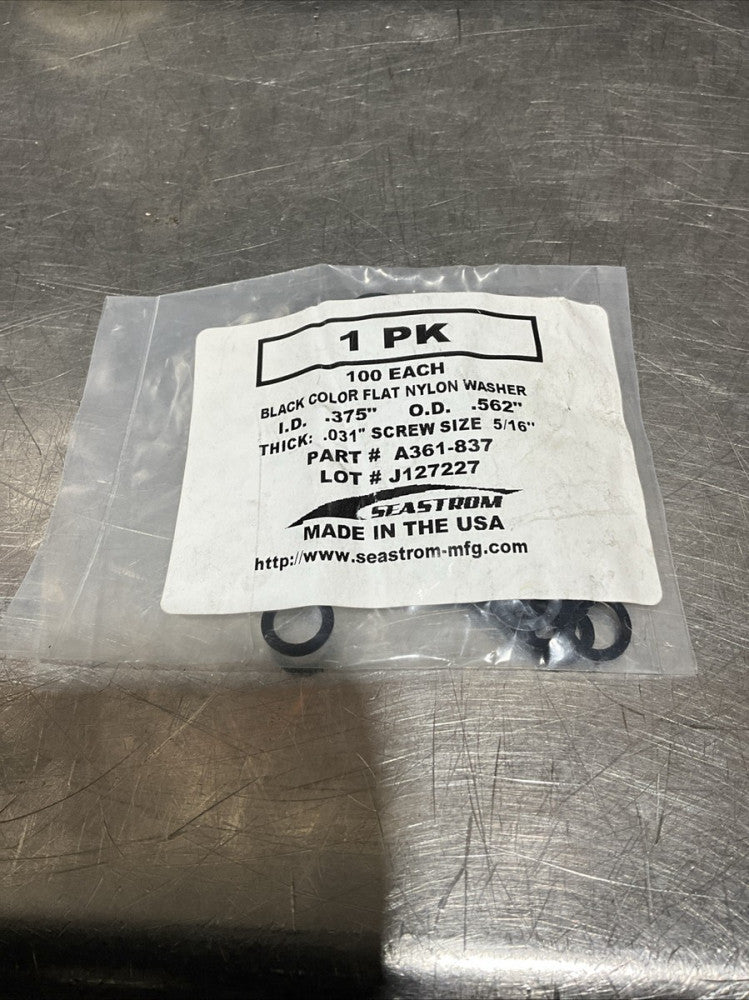 Seastrom A361-837 Lot J127227 Black Color Flat nylon Washer .031 “ 5/16” Screw