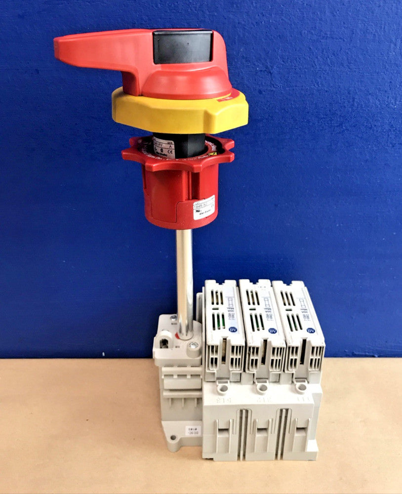 Allen Bradley 194R-J30-1753 Fused Disconnect Switch w/ 194R-PY Operating Handle