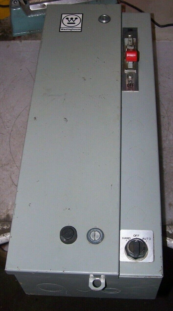 NEW WESTINGHOUSE SIZE 0 COMBINATION STARTER 30 AMP FUSED 120 VAC COIL 600 VAC