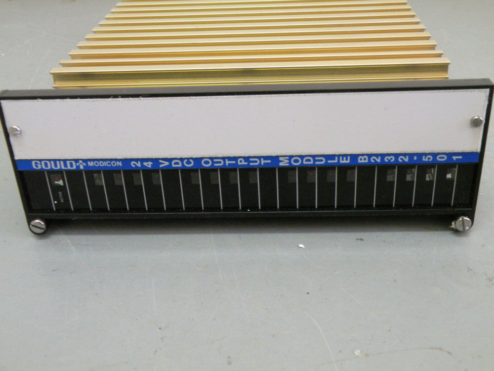 AEG Modicon / Gould AS-B232-501 24VDC Output Module