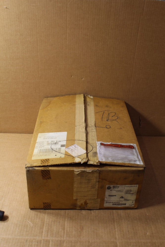 Allen-Bradley PanelView Plus 1250 2711P-K12C4A2 Operator Interface Panel