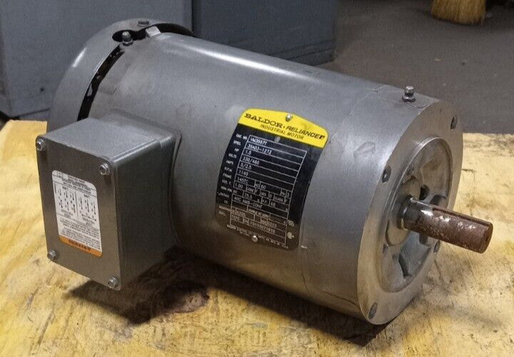 BALDOR 1-1/2 HP AC MOTOR 230/460 VAC 3Ø 1140 RPM 145TC FRAME TEFC VM3557T