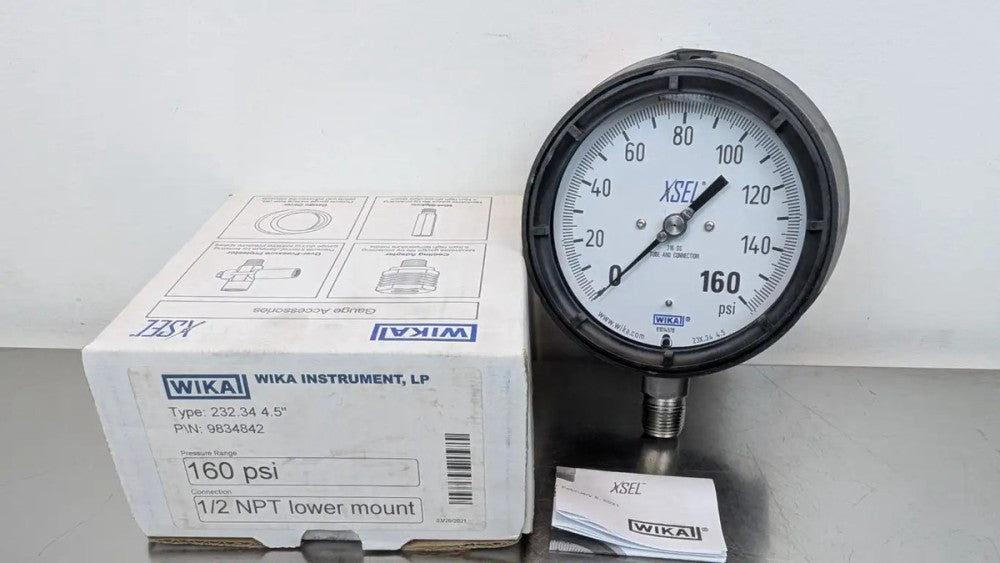 Wika 9834842 Process Pressure Gauge 2.32.34 4.5" 1/2" NPT Lower Mount 160 PSI