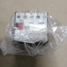 AEG SH04 31Z Electrical Contactor, 24VDC Coil 061-00 D58