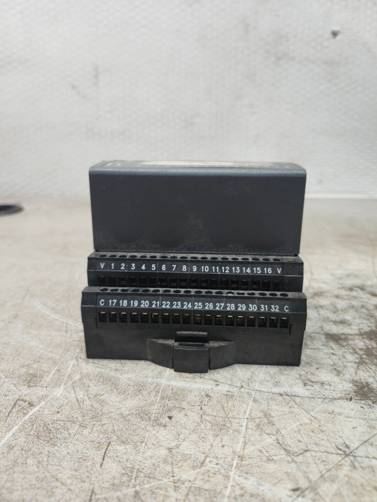 USED NATIONAL INSTRUMENTS 16-Channel Input Modul FP-DO-401,  FP-TB-1