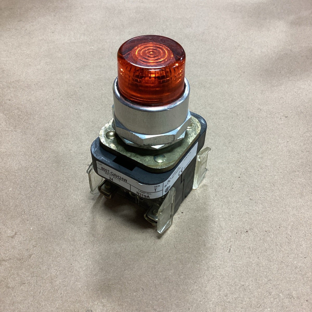 ALLEN BRADLEY AMBER PUSH BUTTON 800T-QAH24W SER T 24VAC/DC.