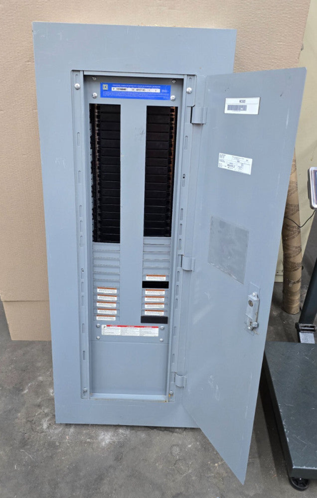 SQUARE D 125 AMP MAIN LUG NF PANELBOARD 480Y/277 VAC 3 PHASE 4 WIRE 54 CIRCUIT