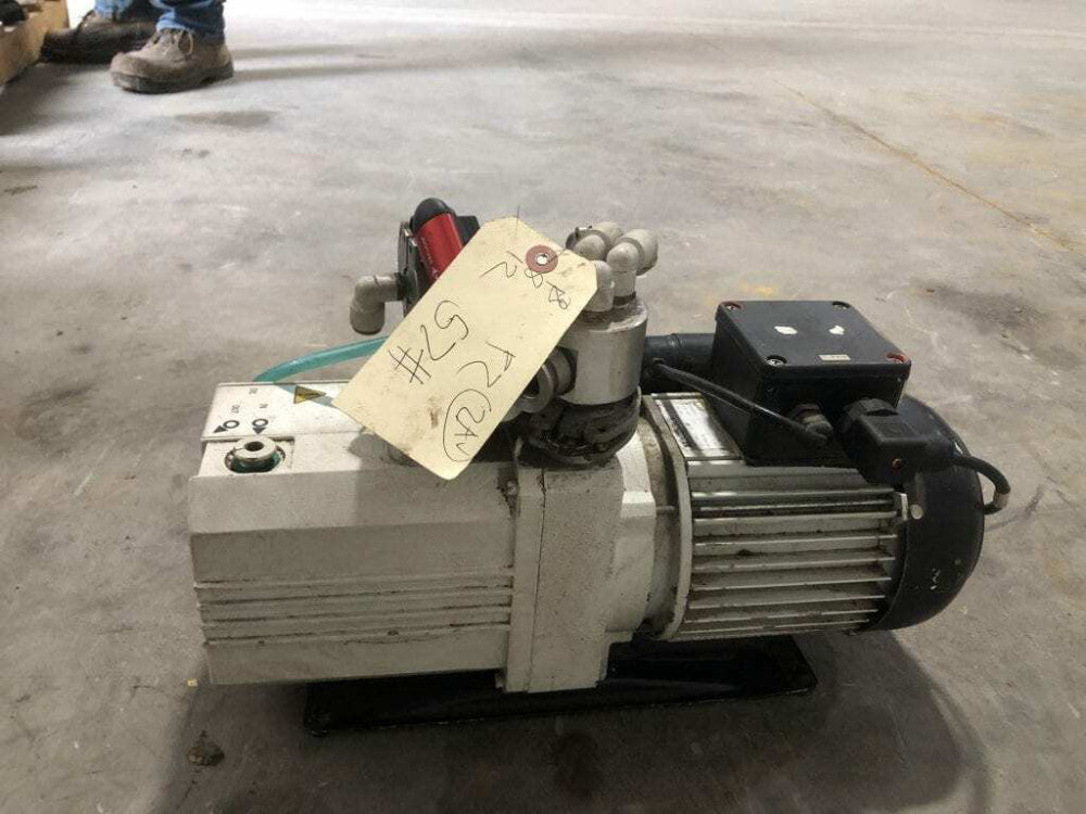 TRIVAC D10E Vacuum Pump 10M3/HR (44gpm)2x10-3 mbar (2.9PSI) 140041