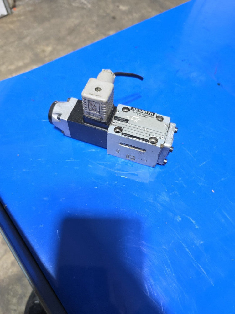 BOSCH 4WE6D51/AG24N9K4/V / 4WE6D51AG24N9K4V (USED)