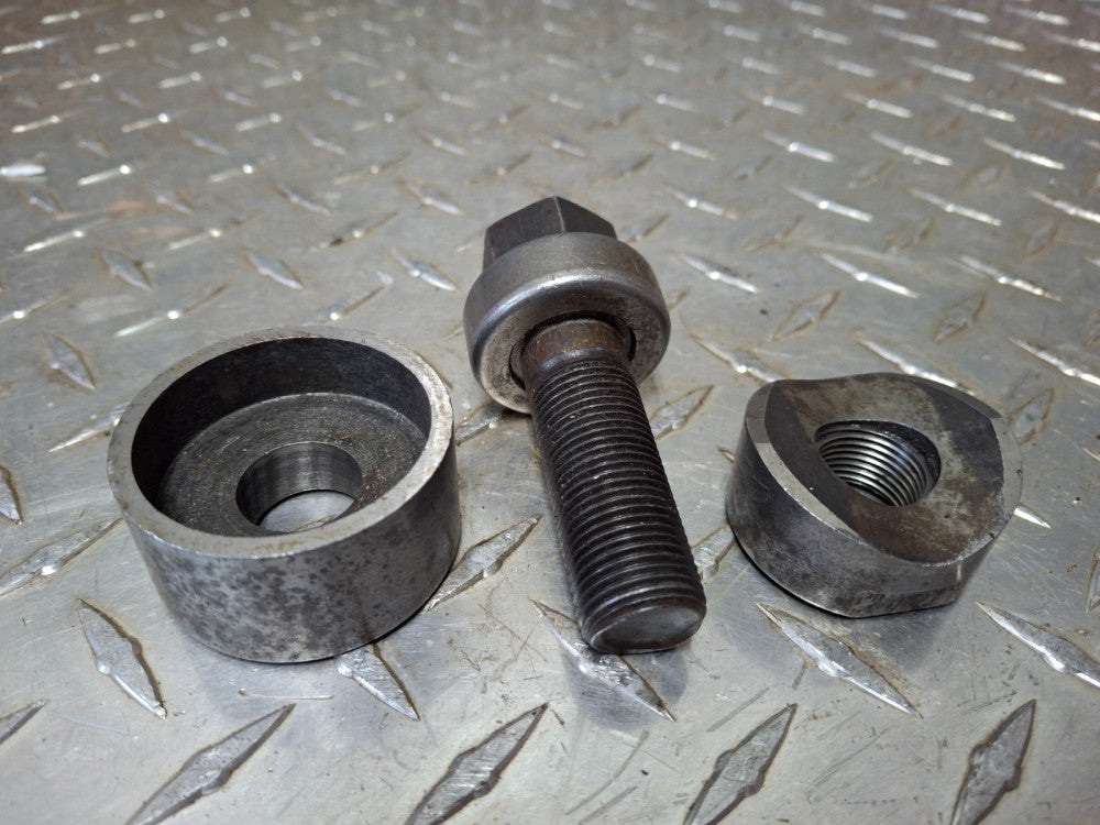 Greenlee 1-1/4 Hole Punch Die Set Conduit Made in U.S.A Metric Punch Unit