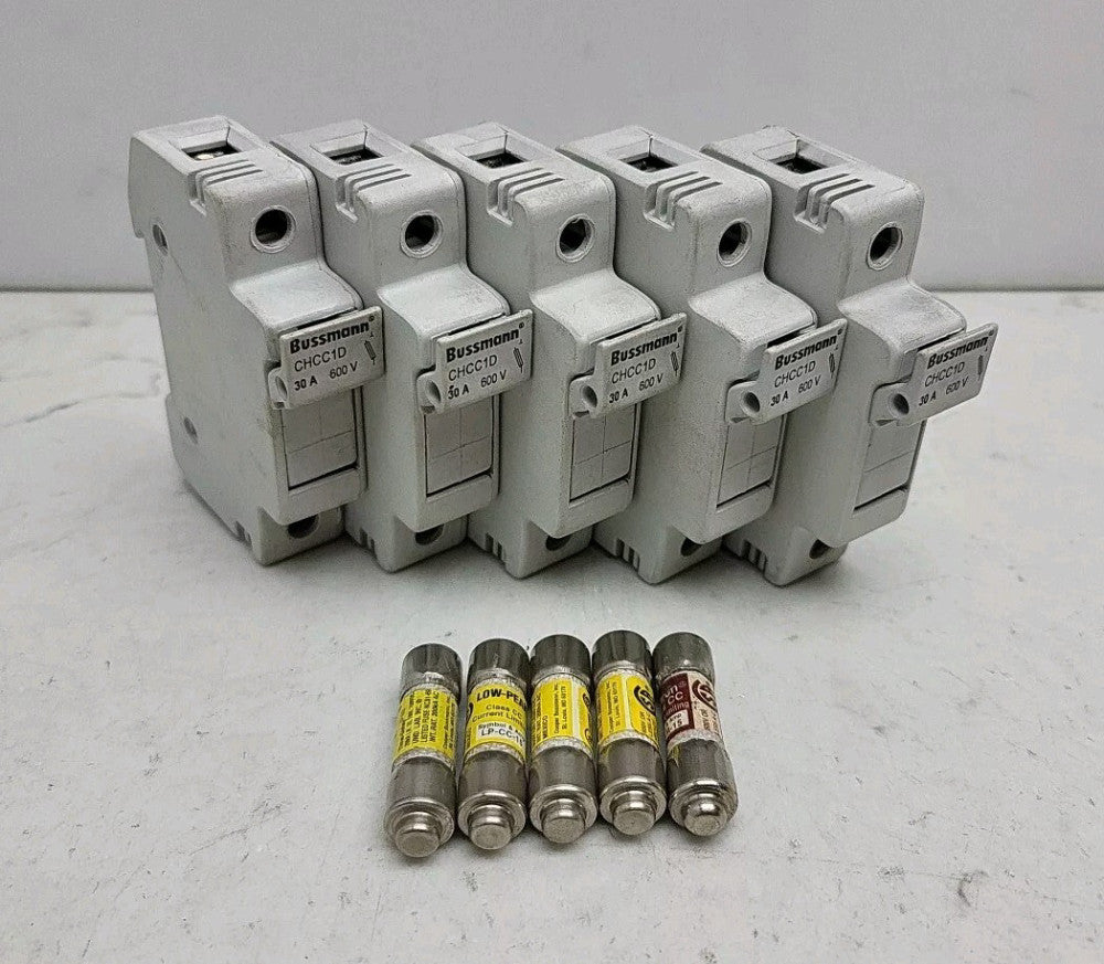 Bussmann CHCC1D 30A 600V Fuse Holder With Assorted Fuses See Pictures 