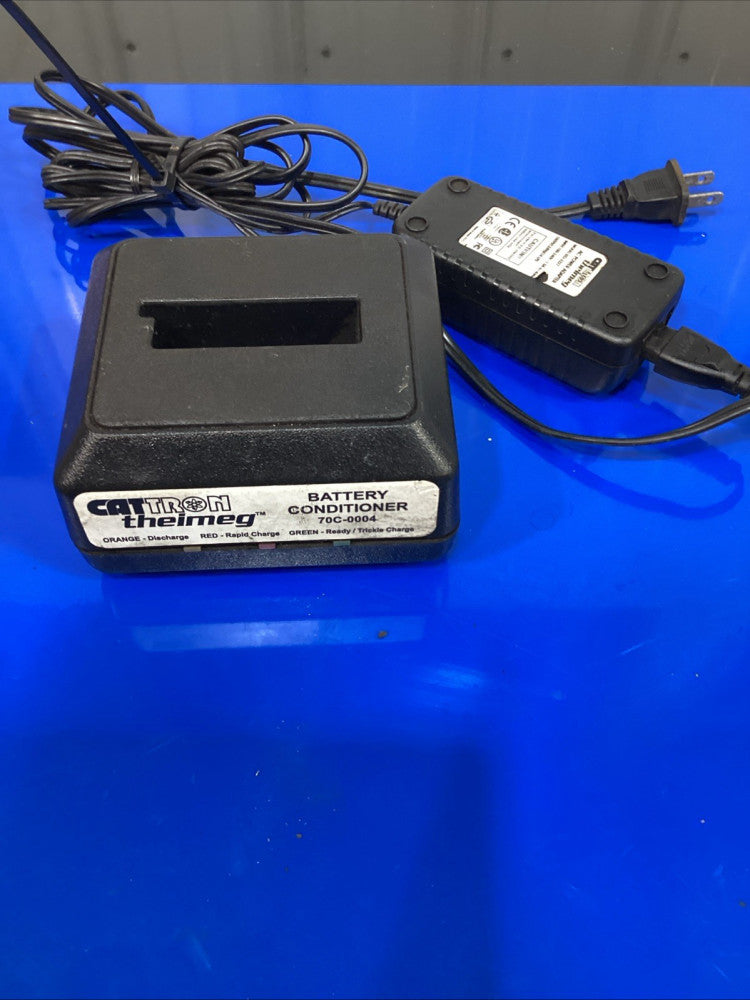USED Cattron theimeg 70C-0004 wireless crane remote battery charger conditioner