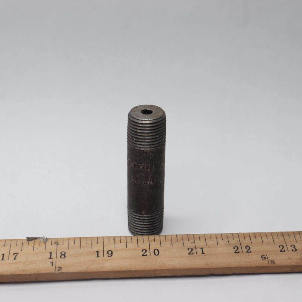 Seamless Nipple Schedule 160 Black 1/2" x 3"