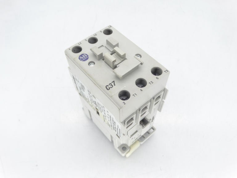 ALLEN BRADLEY 100-C37D00 Contactor - Used